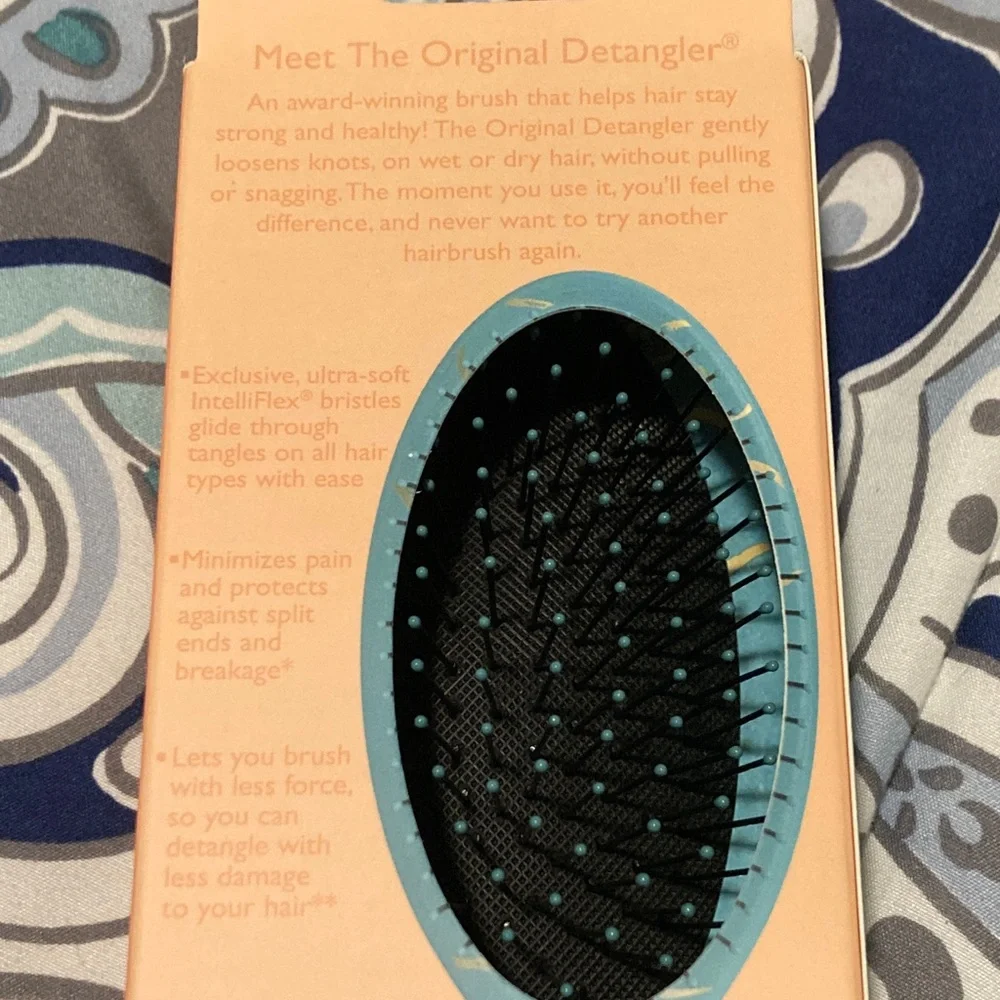 NEW Disney Moana Wet Brush